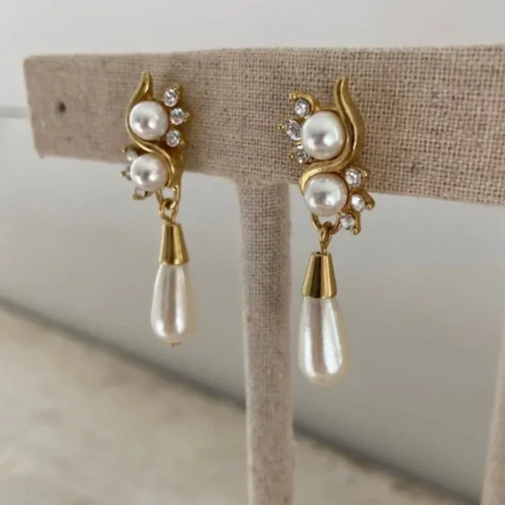 Paperclip Necklace Gold Tone Pearls Brand New AND Pearl Earrings Bundle Jewelry - Picture 6 of 13